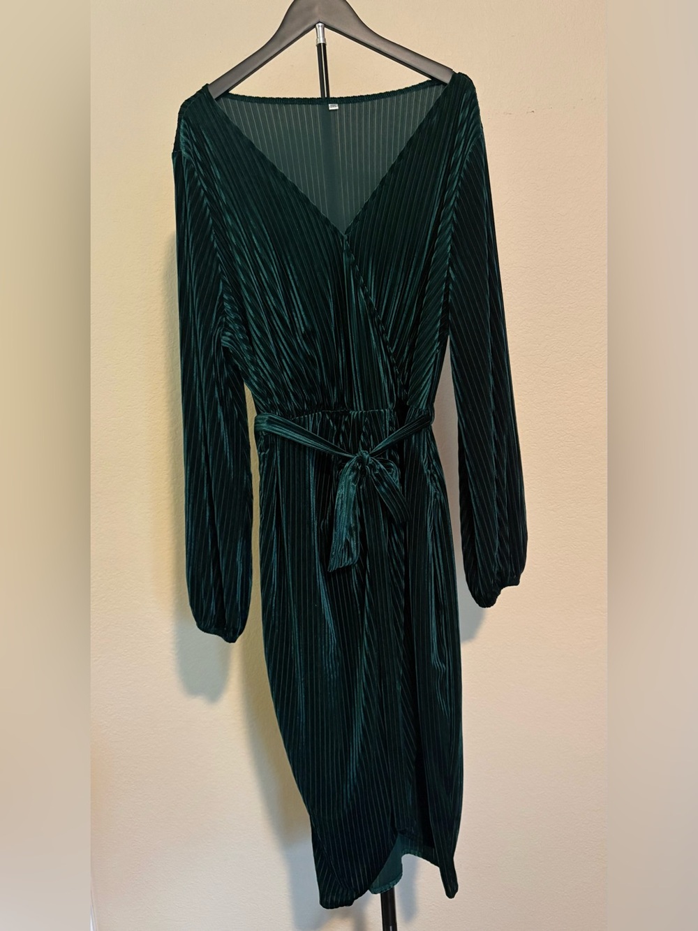 SHEIN Dark Green Velvet Wrap Dress with Belt